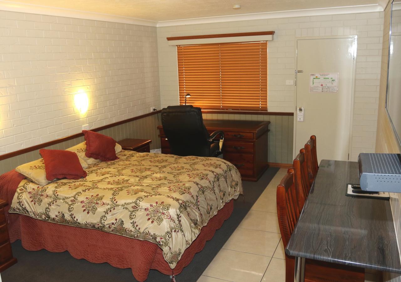 Barcaldine Country Motor Inn المظهر الخارجي الصورة