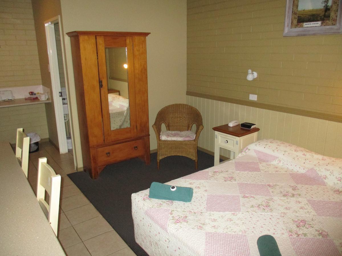 Barcaldine Country Motor Inn المظهر الخارجي الصورة