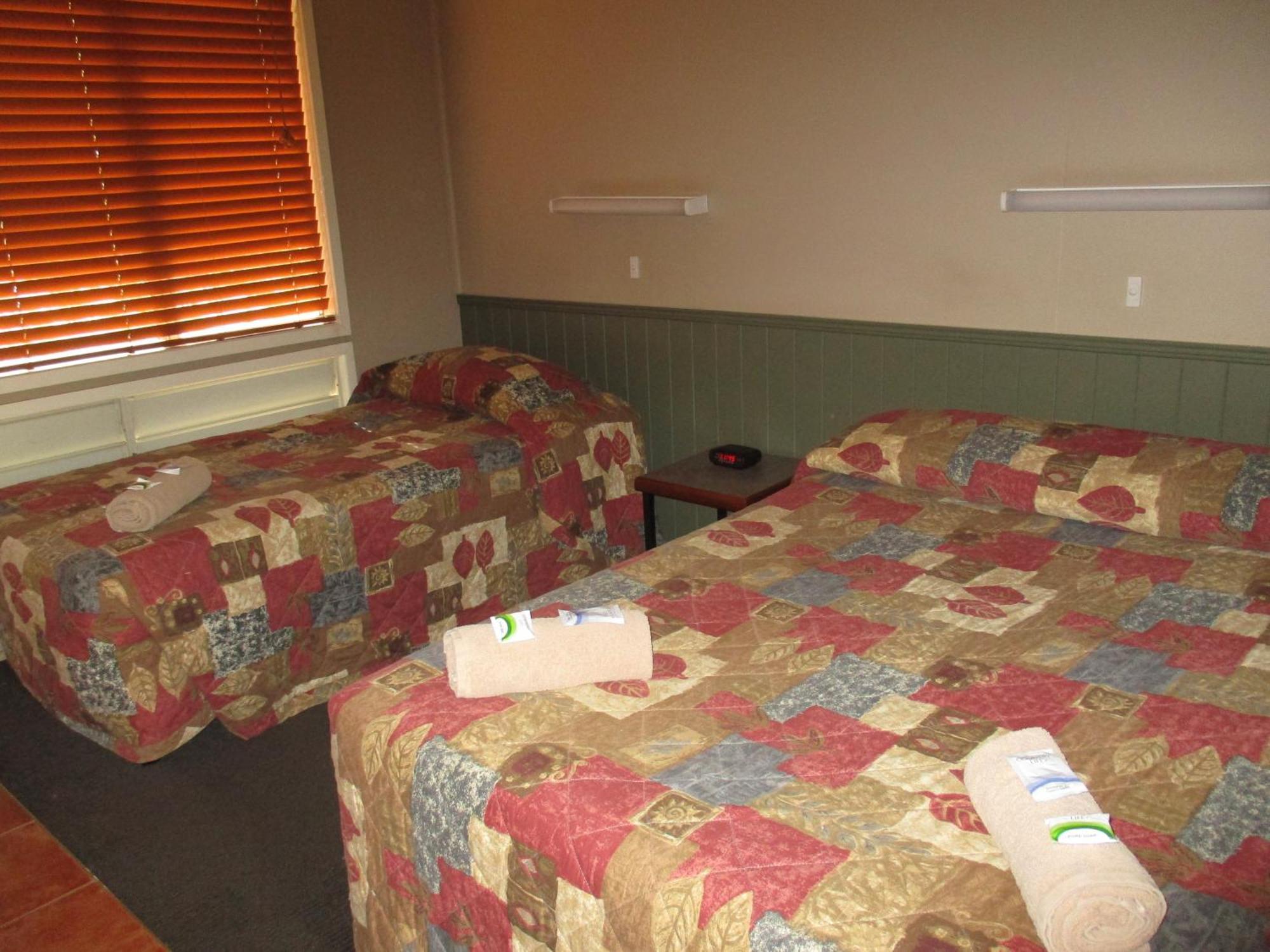 Barcaldine Country Motor Inn المظهر الخارجي الصورة