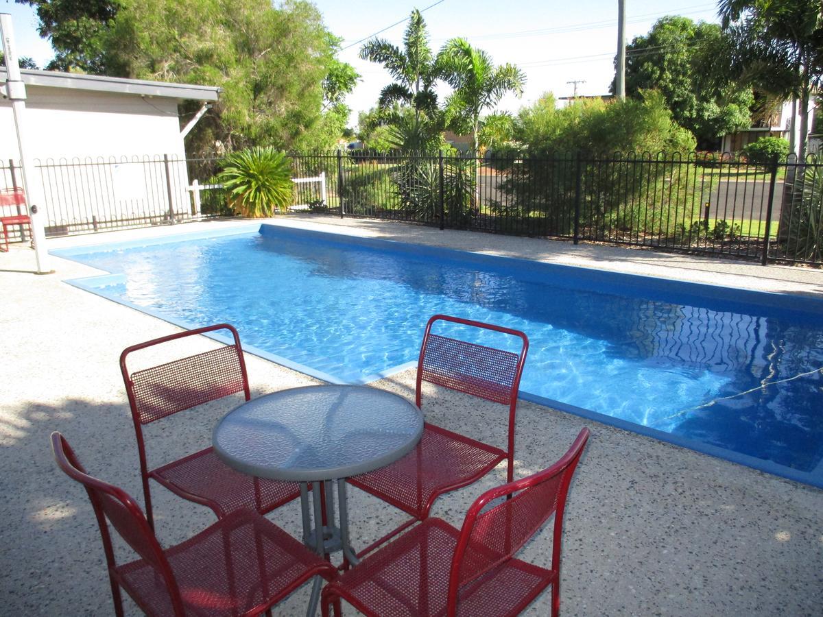 Barcaldine Country Motor Inn المظهر الخارجي الصورة